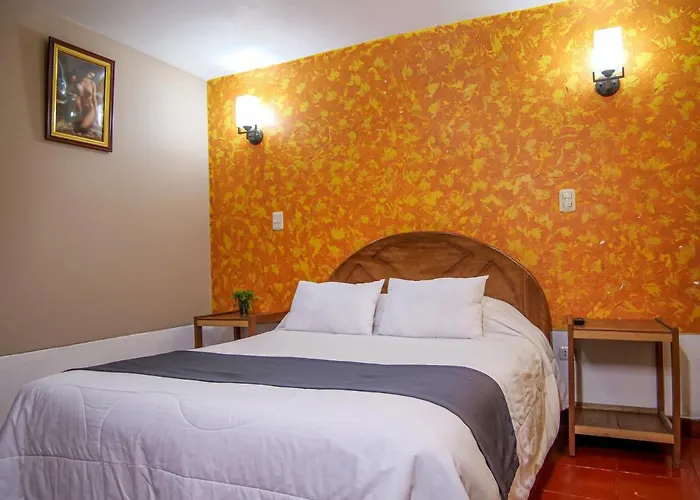 Lo Nuestro House *
